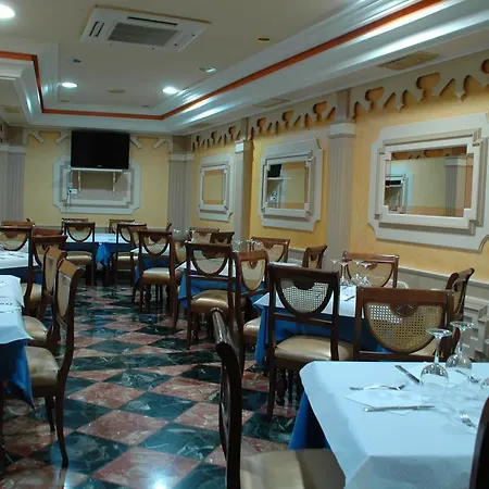 Hotel Zaravencia By Bossh 3*