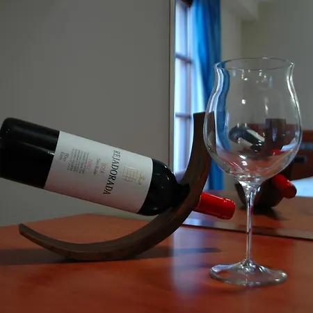 Hotel Zaravencia By Bossh