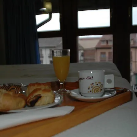 Zaravencia By Bossh Hotell 3*