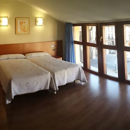 Zaravencia By Bossh Hotel