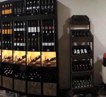 Hotel Zaravencia By Bossh